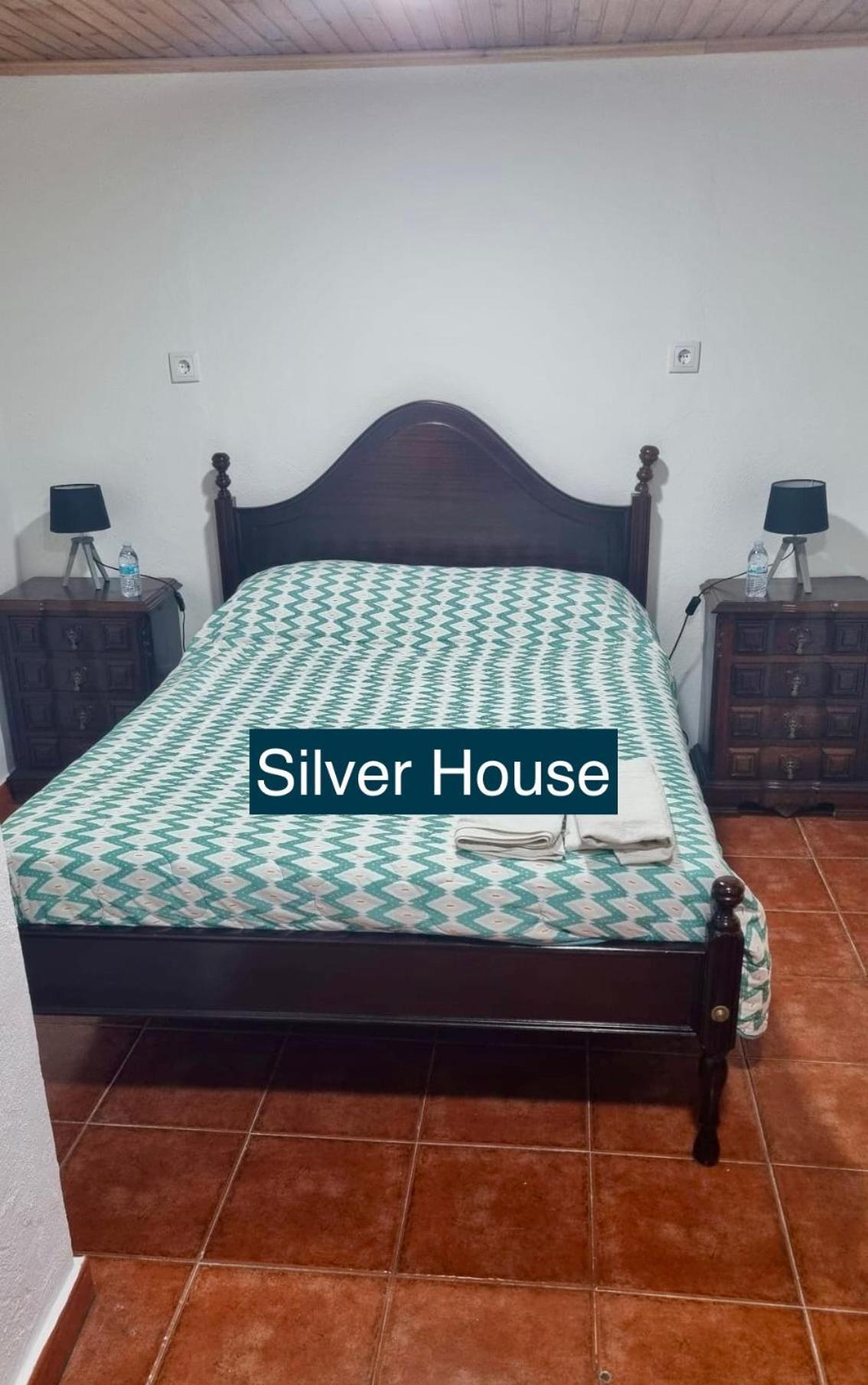 Golden House Villa Angra do Heroismo Exterior photo